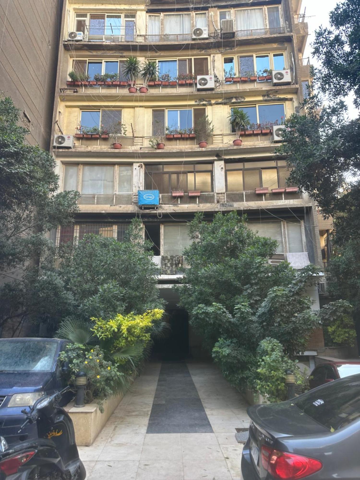 Beautiful And Cozy Duplex In The Heart Of Cairo